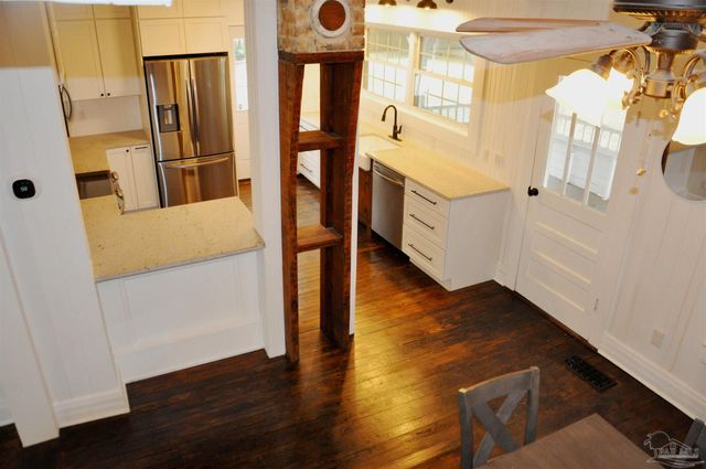 4600 Forsyth St, Bagdad, FL 32583