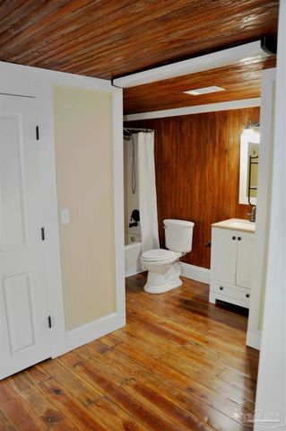 4600 Forsyth St, Bagdad, FL 32583