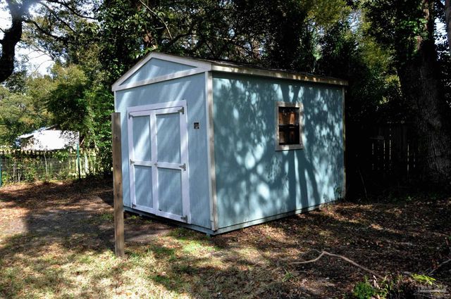 4600 Forsyth St, Bagdad, FL 32583