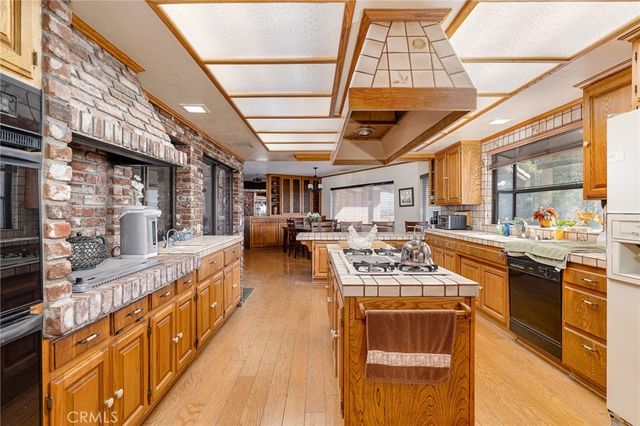 15283 Apple Valley, Apple Valley, CA 92307