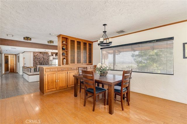 15283 Apple Valley, Apple Valley, CA 92307