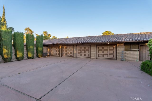 15283 Apple Valley, Apple Valley, CA 92307