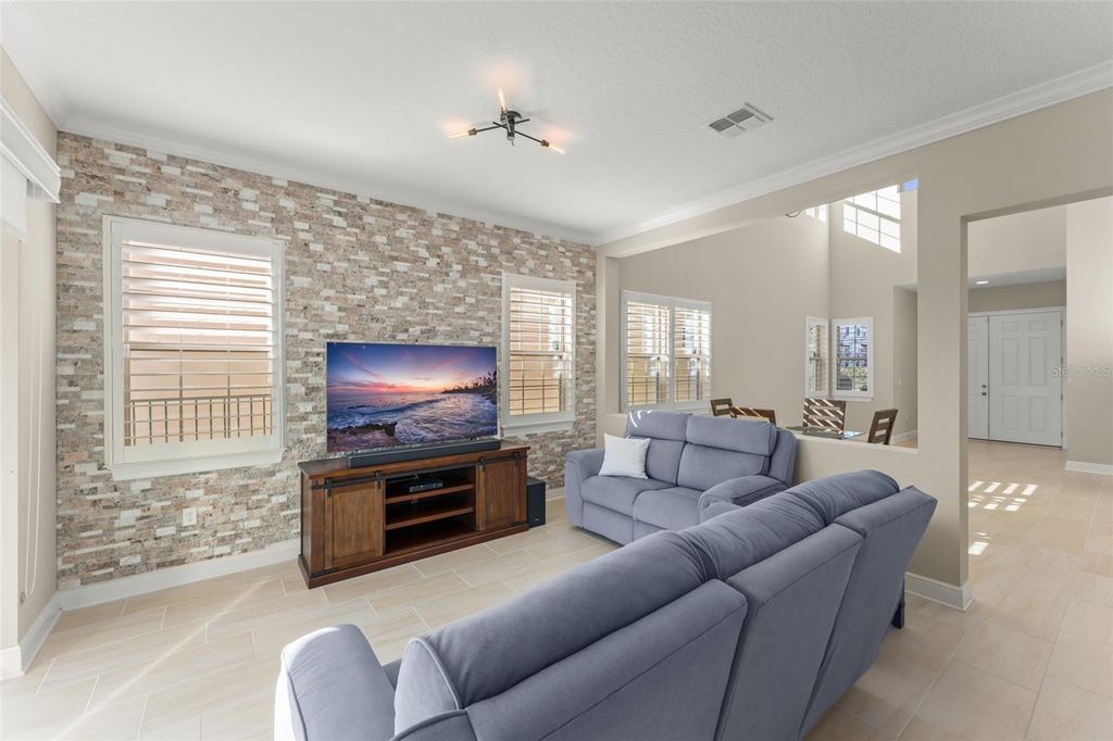 Image 5 of property listing at 13195 WOODFORD STREET, Orlando, FL 32832