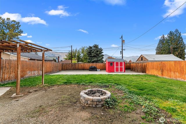 926 Kittitas Street, Wenatchee, WA 98801