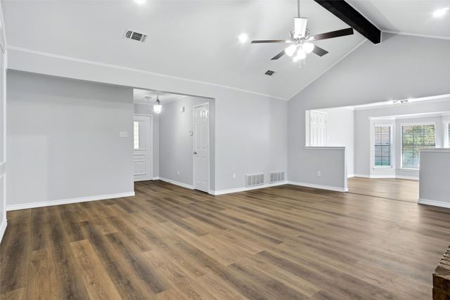 8624 Crestview, North Richland Hills, TX 76182