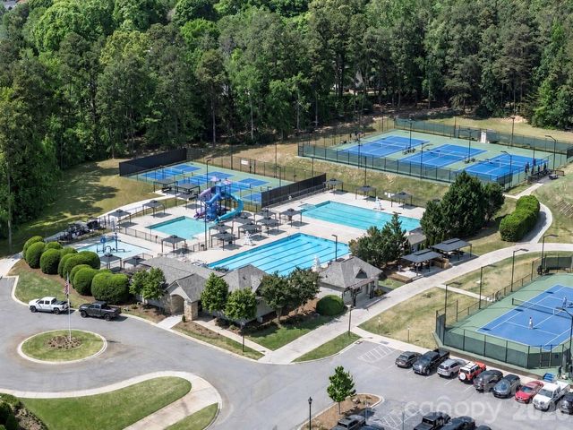 15936 Northstone Drive, Huntersville, NC 28078
