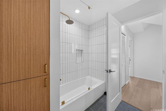 1487 Hiikala Place 35, Honolulu, HI 96816