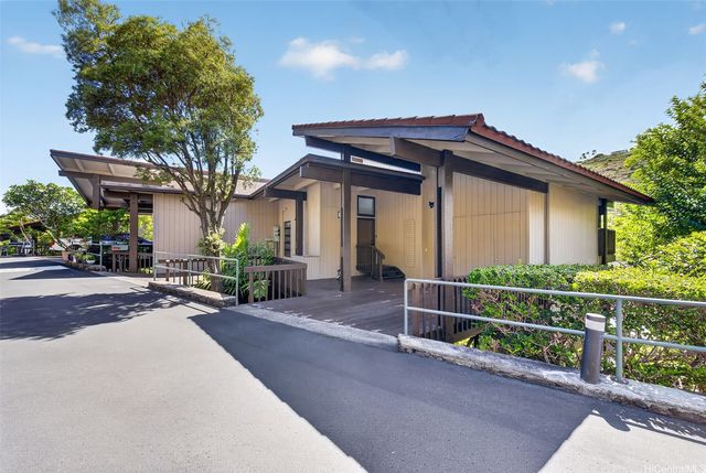 1487 Hiikala Place 35, Honolulu, HI 96816