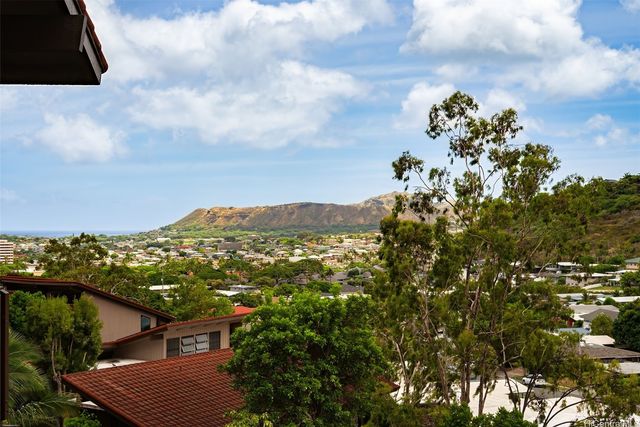 1487 Hiikala Place 35, Honolulu, HI 96816