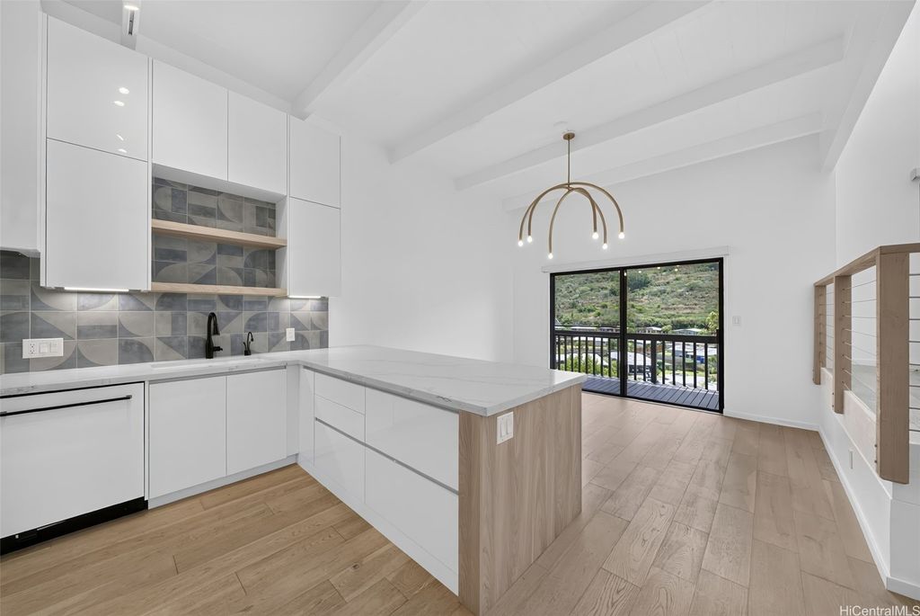 1487 Hiikala Place 35, Honolulu, HI 96816