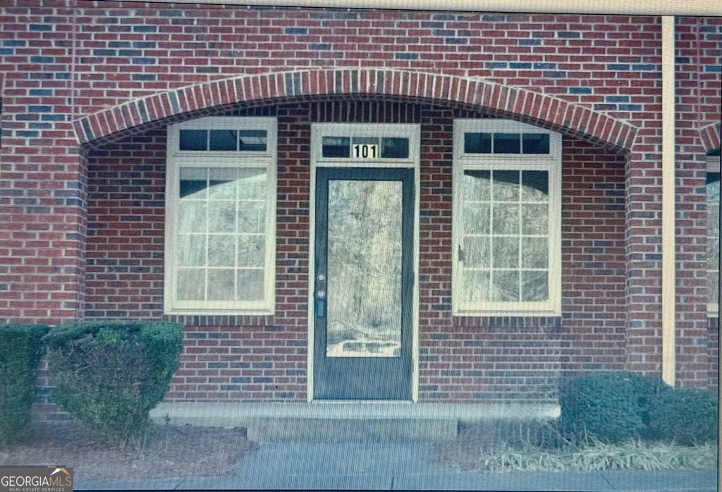 37 Lullwater Parkway BLDG G LOWER LEVEL, Newnan, GA 30263 — exterior