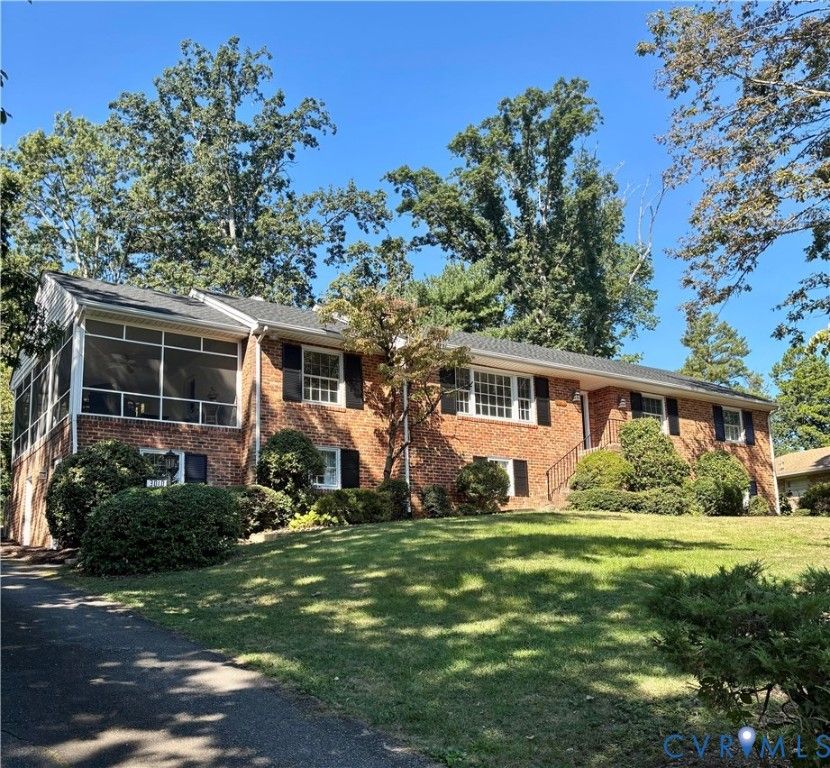 3010 Scherer Dr, North Chesterfield, VA 23235