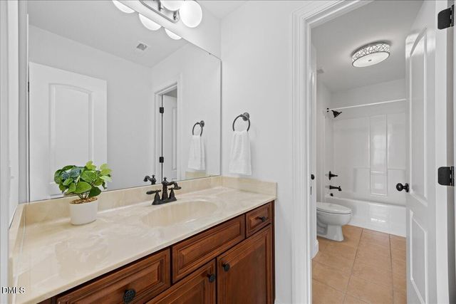 5805 Clovis Ridge Drive, Wake Forest, NC 27587