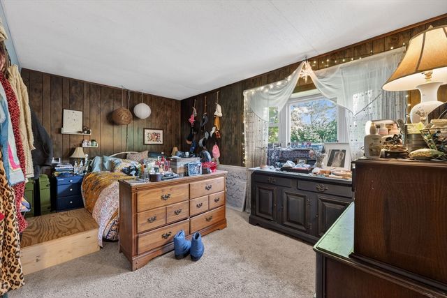 13 Drewsen Dr, Northampton, MA 01062