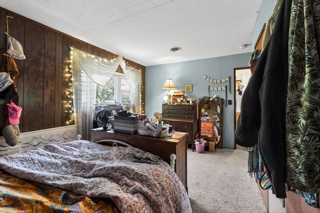 13 Drewsen Dr, Northampton, MA 01062