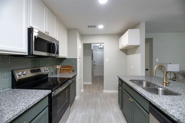 612 Annapolis Drive, Fort Worth, TX 76108