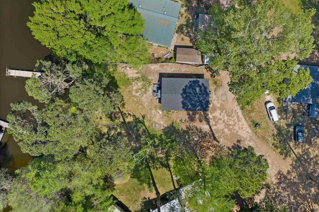 140 County Rd 4034, Carthage, TX 75633