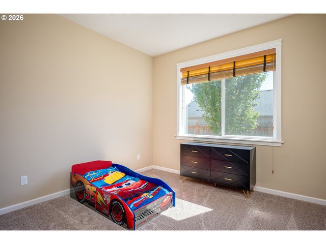 467 E JOHNSON St, Carlton, OR 97111