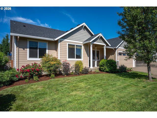 467 E JOHNSON St, Carlton, OR 97111
