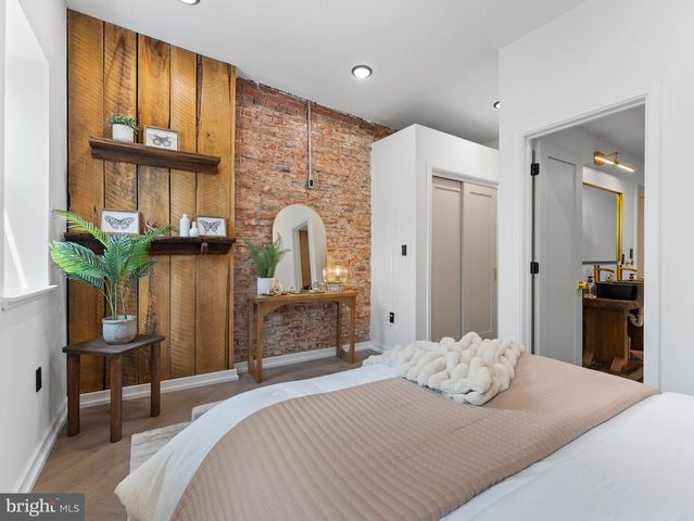 2339 S BUCKNELL ST, Philadelphia, PA 19145