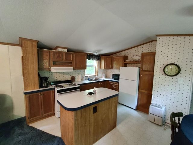 2120 Andys Lane, Beaverton, MI 48612