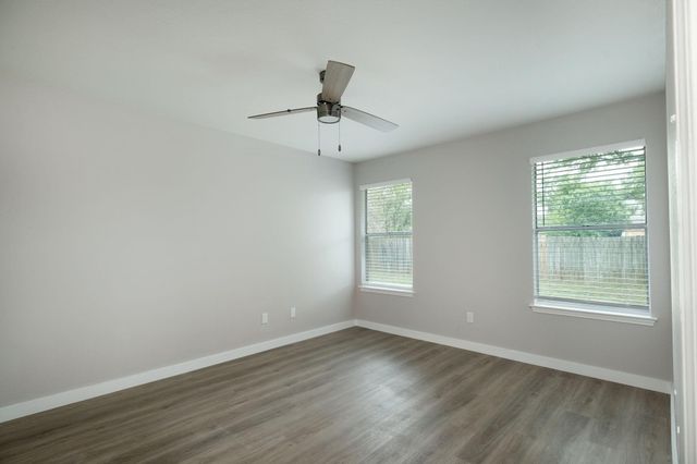 1301 Black Cherry DR, Cedar Park, TX 78613