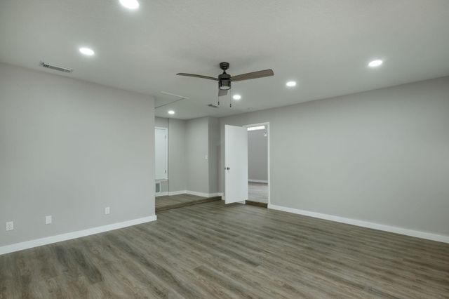 1301 Black Cherry DR, Cedar Park, TX 78613