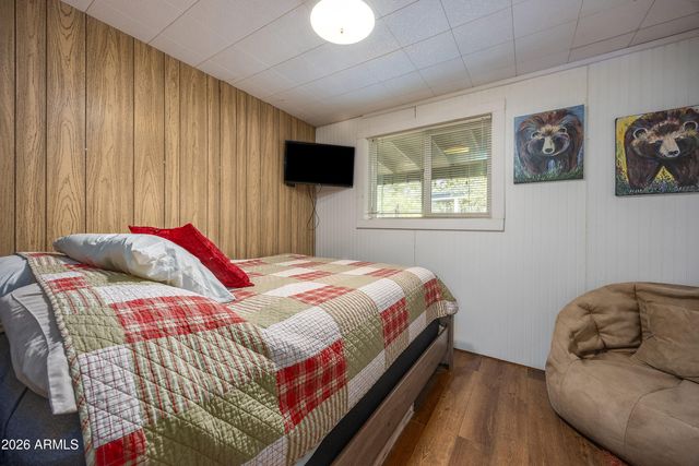 535 E OAK Drive, Munds Park, AZ 86017