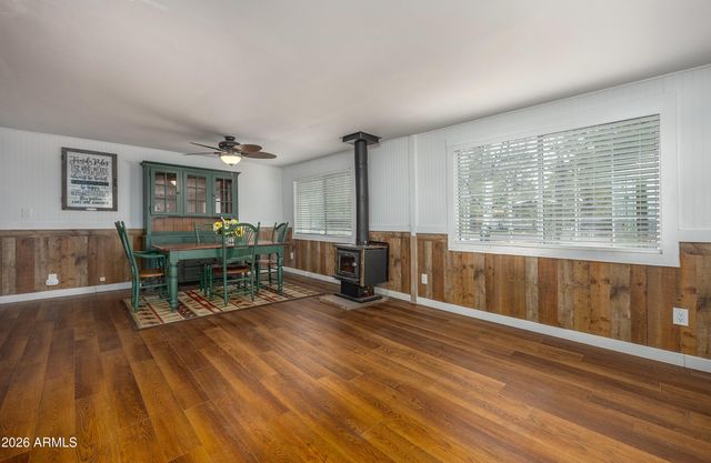 535 E OAK Drive, Munds Park, AZ 86017