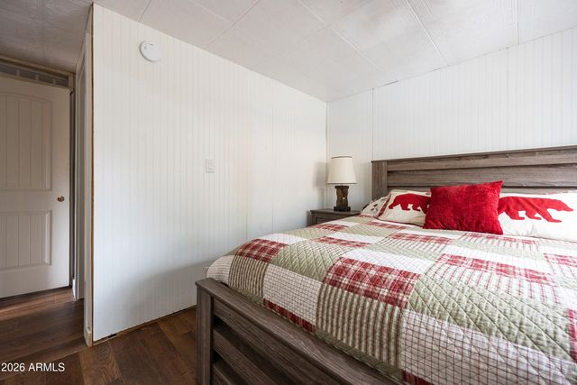 535 E OAK Drive, Munds Park, AZ 86017