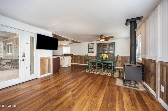 535 E OAK Drive, Munds Park, AZ 86017