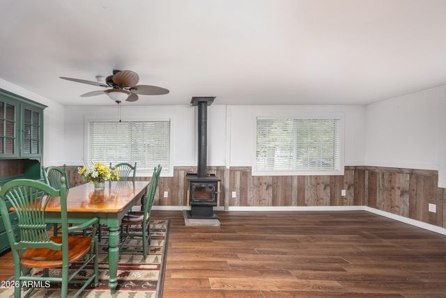 535 E OAK Drive, Munds Park, AZ 86017