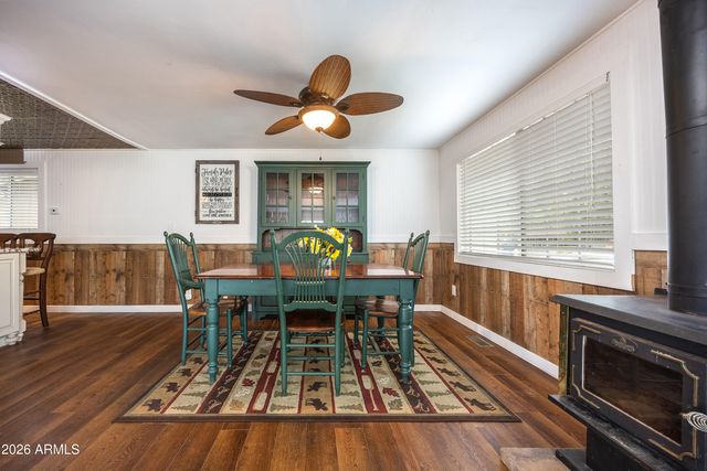 535 E OAK Drive, Munds Park, AZ 86017