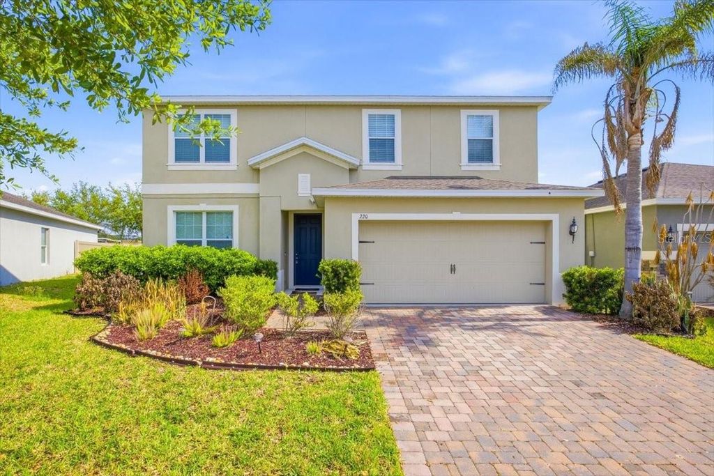 220 WHIRLAWAY DRIVE, Davenport, FL 33837