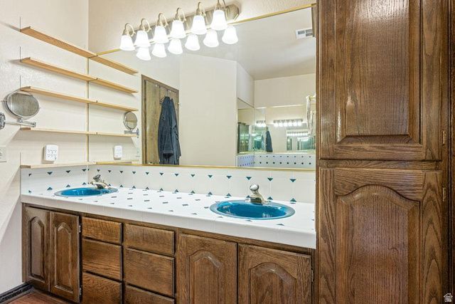 1262 W MEADOW LARK CIR, Dammeron Valley, UT 84783