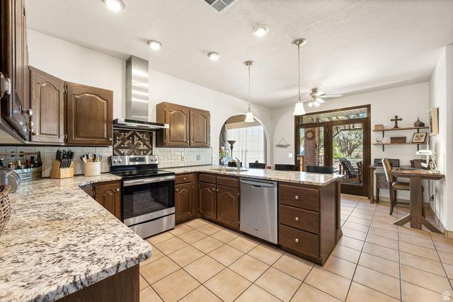 1262 W MEADOW LARK CIR, Dammeron Valley, UT 84783