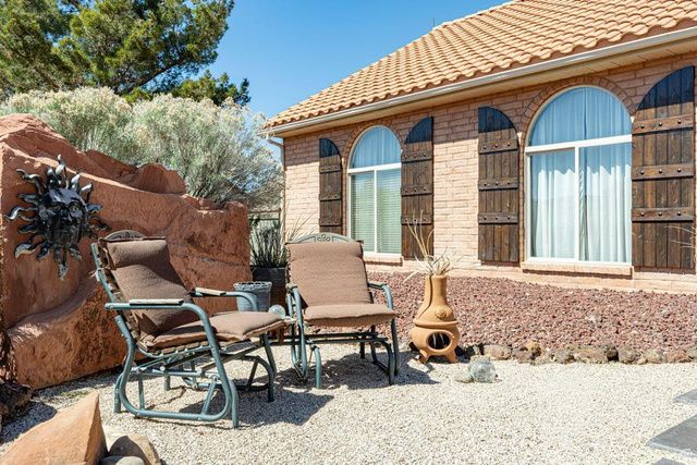 1262 W MEADOW LARK CIR, Dammeron Valley, UT 84783