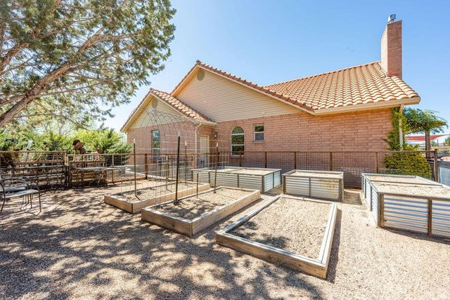 1262 W MEADOW LARK CIR, Dammeron Valley, UT 84783