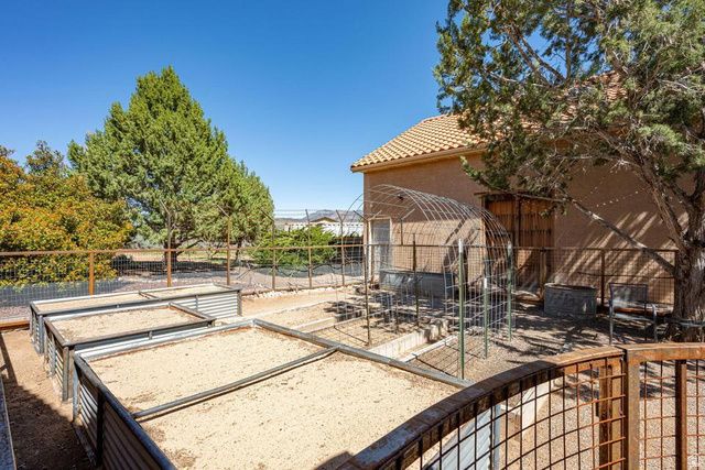 1262 W MEADOW LARK CIR, Dammeron Valley, UT 84783