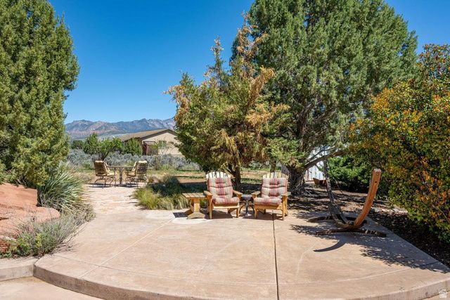 1262 W MEADOW LARK CIR, Dammeron Valley, UT 84783