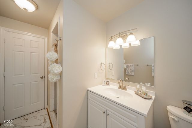 807 Bittersweet Lane, Anderson, IN 46011