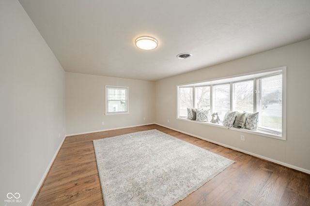 807 Bittersweet Lane, Anderson, IN 46011