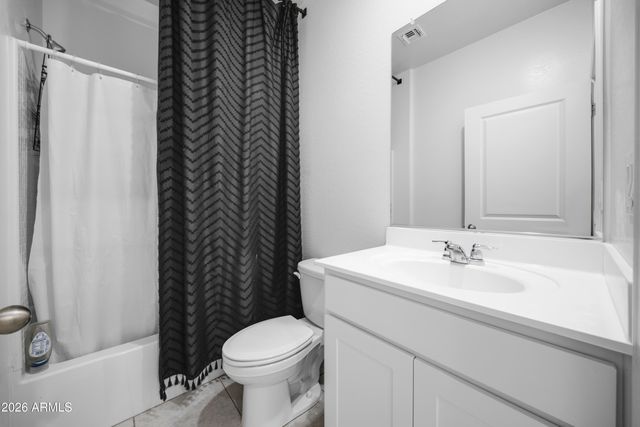5619 W MOODY Trail, Laveen, AZ 85339
