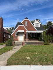 11851 College Street, Detroit, MI 48205