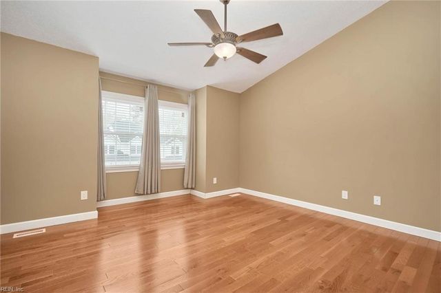 123 Songbird TRL, Yorktown, VA 23692
