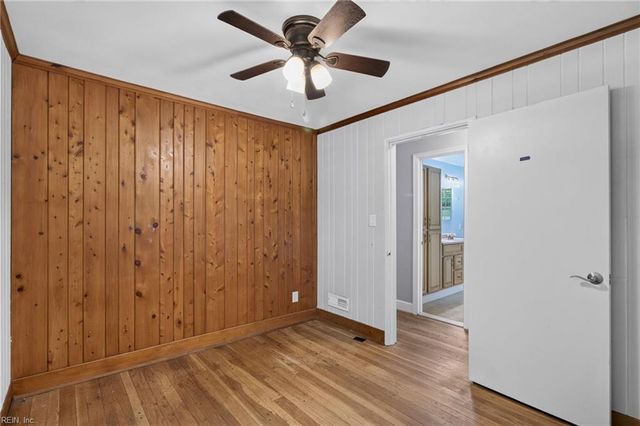 3301 Brookside LN, Portsmouth, VA 23703