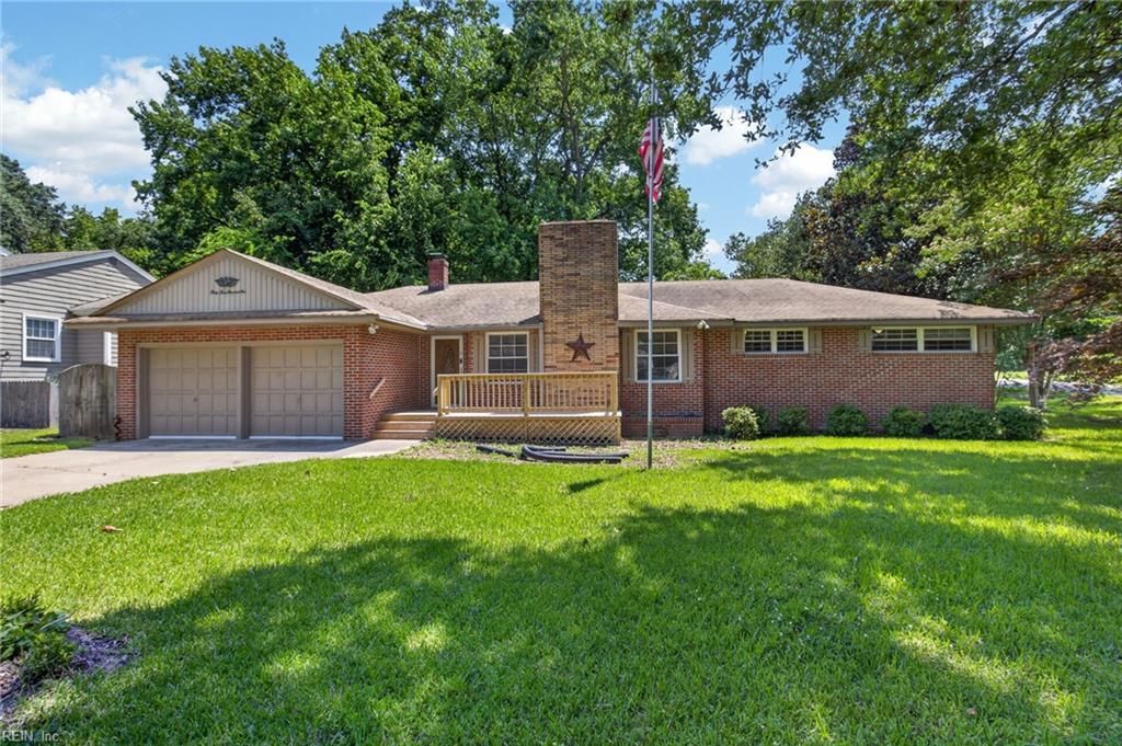 3301 Brookside LN, Portsmouth, VA 23703