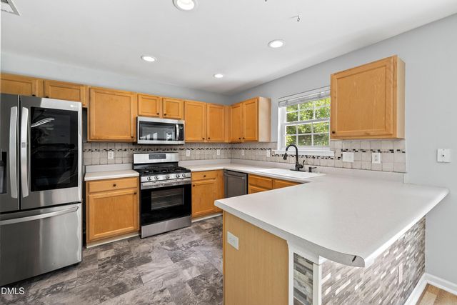 105 Chilmark Ridge Drive, Holly Springs, NC 27540