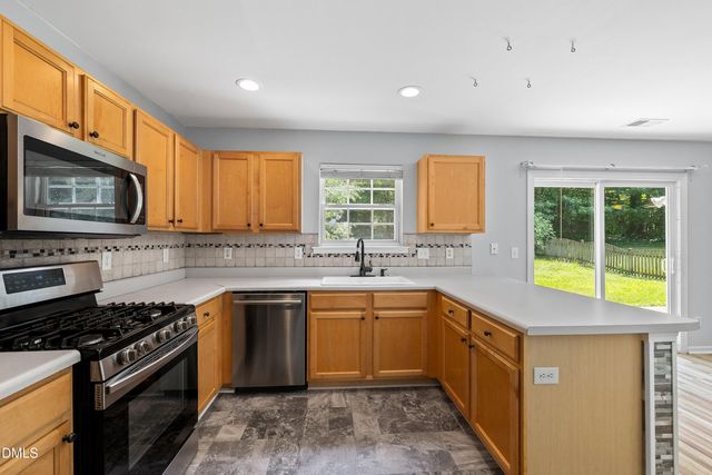105 Chilmark Ridge Drive, Holly Springs, NC 27540