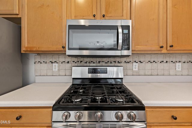 105 Chilmark Ridge Drive, Holly Springs, NC 27540
